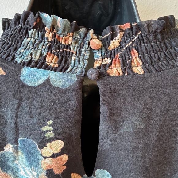 Baltic Born Luciana Black Floral Long Sleeve Dress, Large - Picture 8 of 10